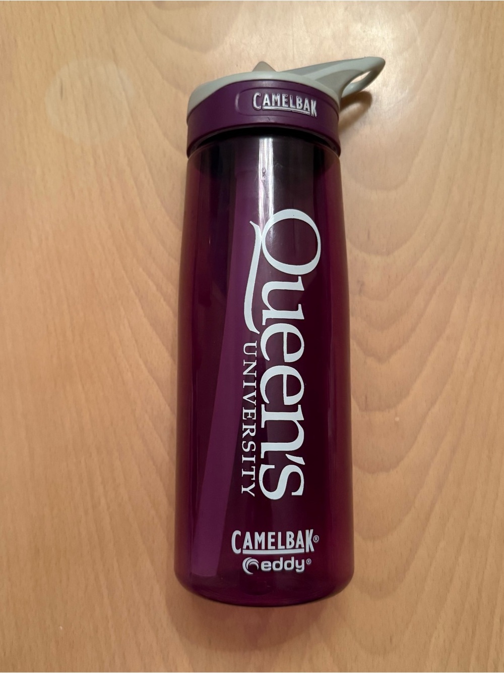 QUEEN’S UNIVERSITY x CAMELBAK EDDY 750ml Water Bottle
